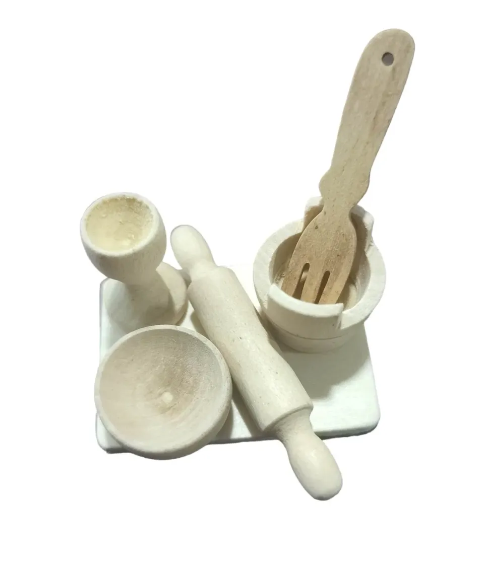 Deco Foam miniature cucina 6 pezzi 5,5 cm resina