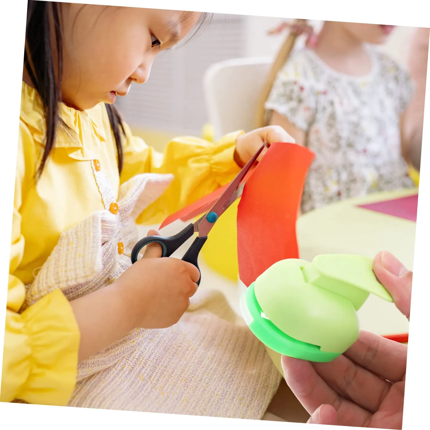 Angoily Craft Cartoon perforatrice carta 5 pezzi sagome cartoon