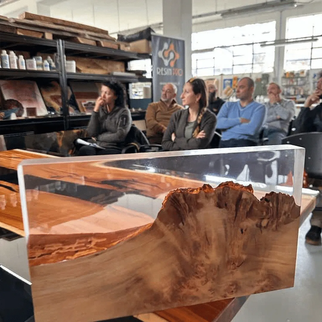 Naturesin Resin Pro Academy corso tavoli resina Pro