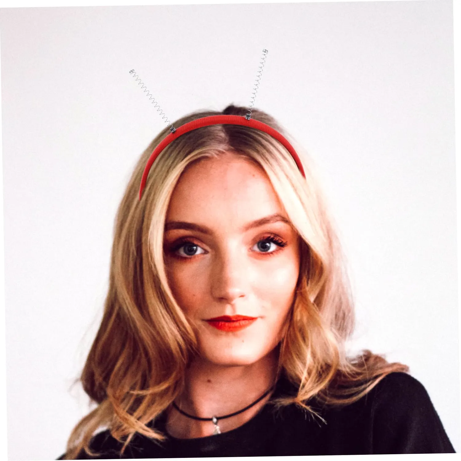 Angoily cerchietto alieno antenne 10 pezzi nero e rosso