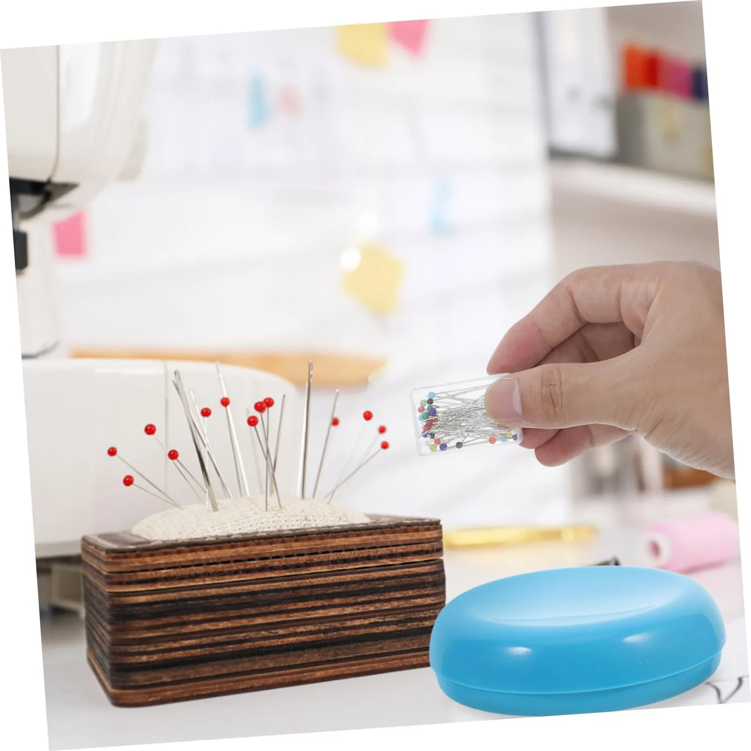 Angoily puntaspilli magnetico cucito azzurro