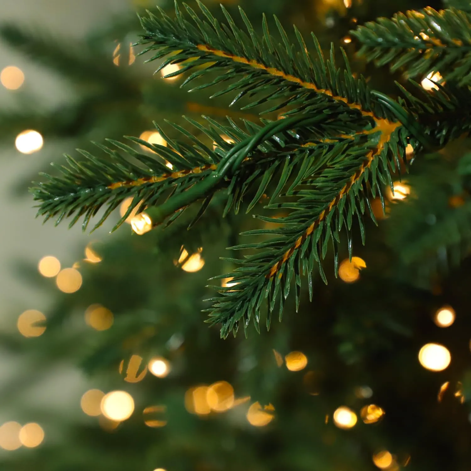 Giodicart Avery Hill Albero Natale Artificiale 240 cm 4000 LED